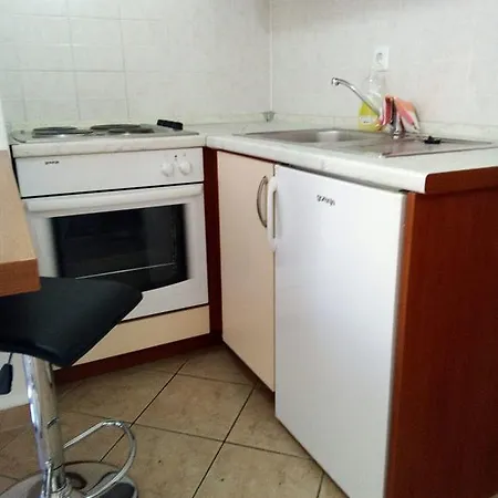 Apartments Leko Baska Voda